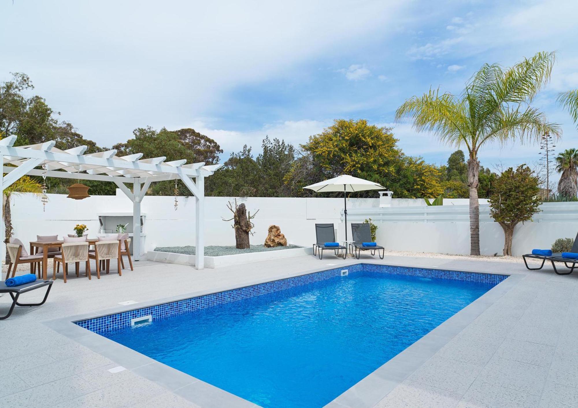 Luxvillasrentals ไอยานาปา ภายนอก รูปภาพ