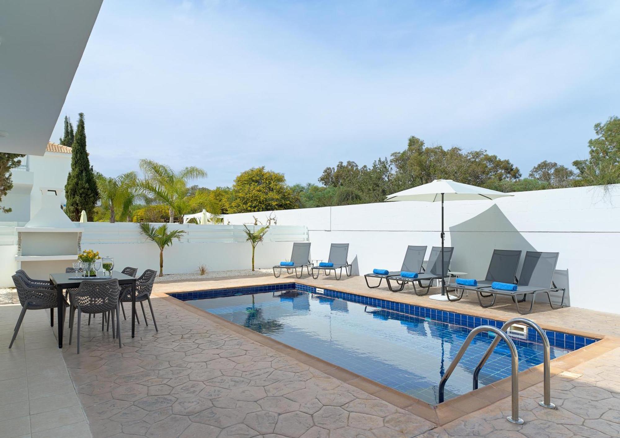 Luxvillasrentals ไอยานาปา ภายนอก รูปภาพ