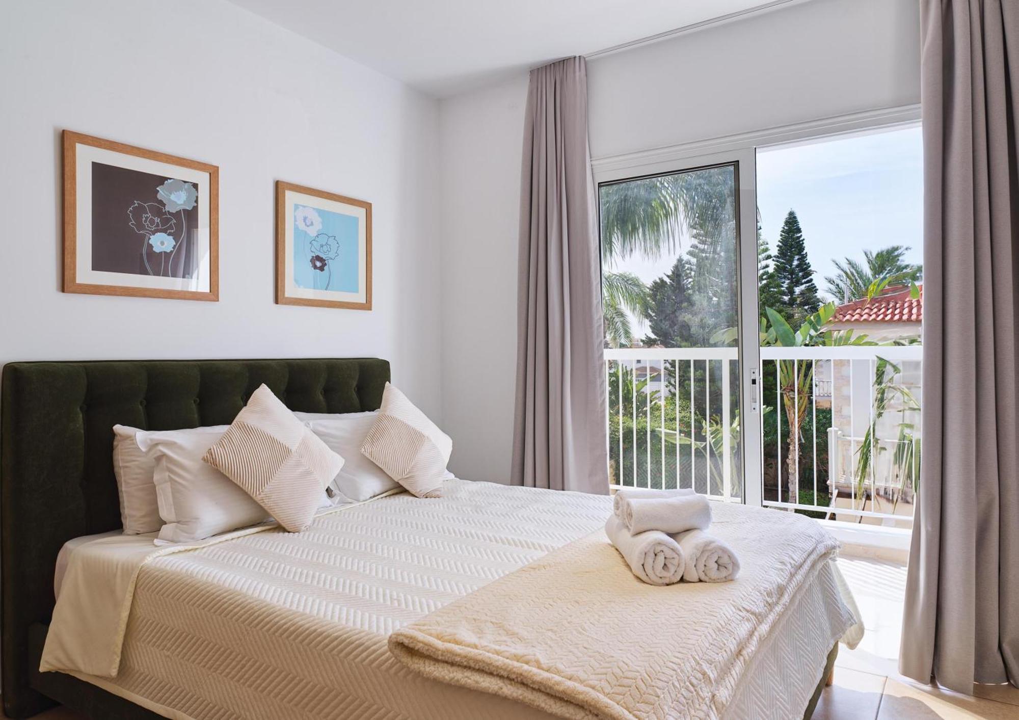 Luxvillasrentals ไอยานาปา ภายนอก รูปภาพ